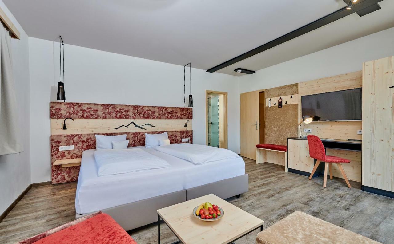 Landhotel Moorhof Нойшёнау Экстерьер фото